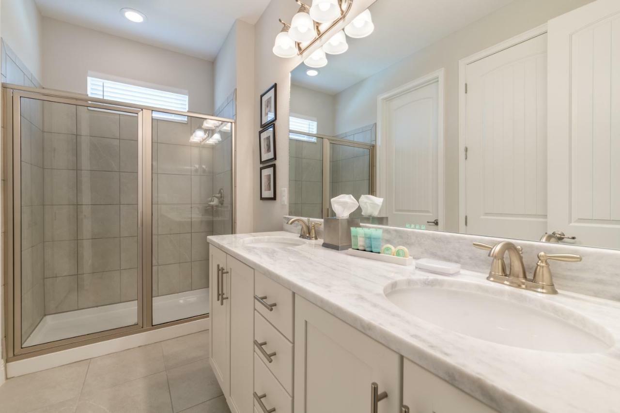 אורלנדו Charming Home By Rentyl Near Disney With Private Pool, Ping Pong Table & Resort Amenities - 7449M מראה חיצוני תמונה